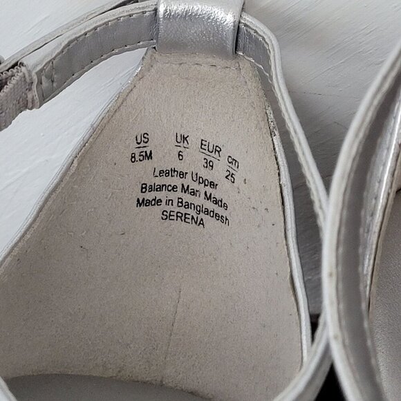 NEW Naturalizer Serena Wedge Sandals Silver Leather Upper 8 - Picture 6 of 8